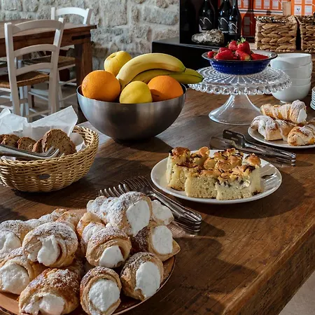 Valdonica Winery Fine Dine & Wine Séjour à la ferme Sassofortino