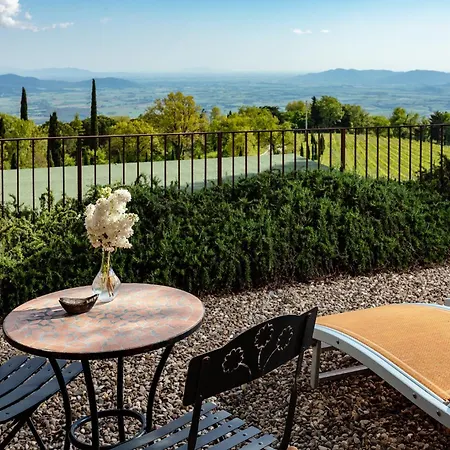Valdonica Winery Fine Dine & Wine Alojamento de Turismo Rural Sassofortino